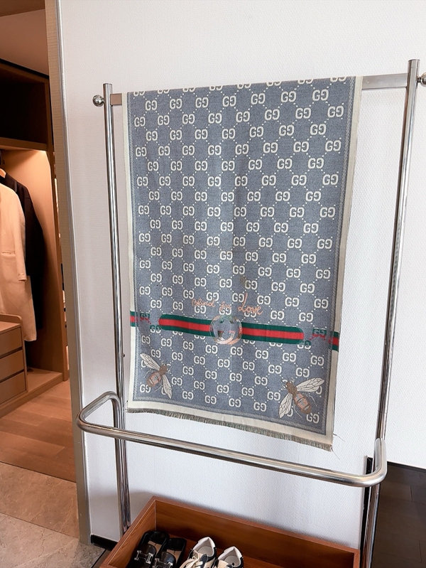 ブランドマフラー側面デザイン